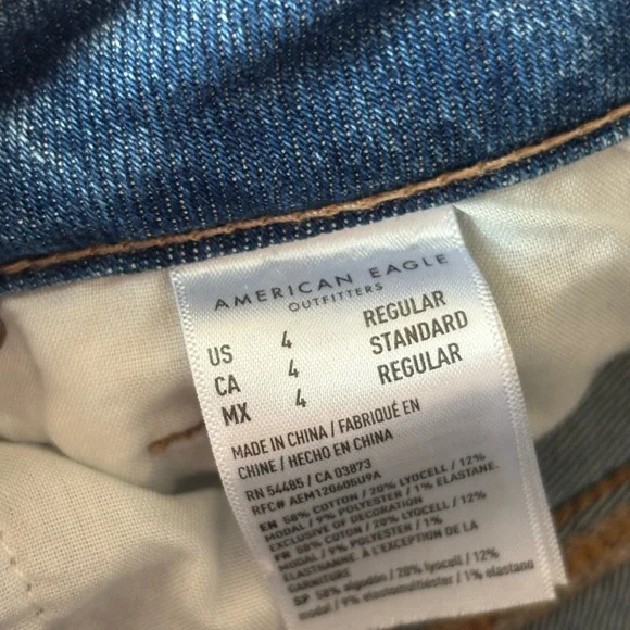 American Eagle Mom Straight Denim Jeans Stretch Distressed Size 4 - Picture 7 of 8